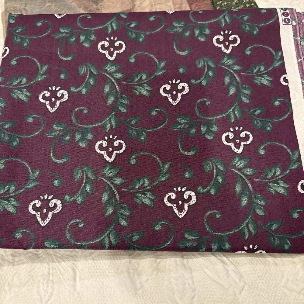 Vintage Fabric Bundle Lot Quilt Upholstery Panel Kids Holidays Silk Mixed 10 lbs